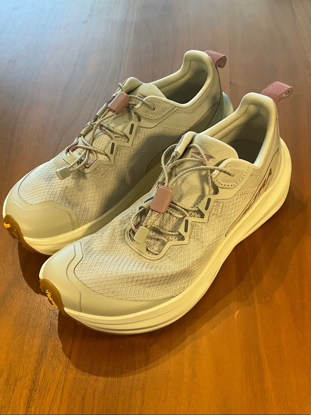 Voyager Altra Women's Cream Athletic Sneakers with Pink Accents sample
